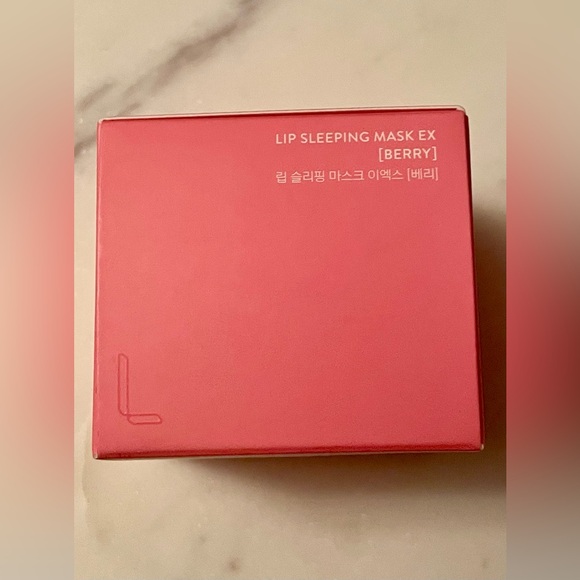 Laneige - Lip Sleeping Mask in Berry | NIB - Picture 9 of 15